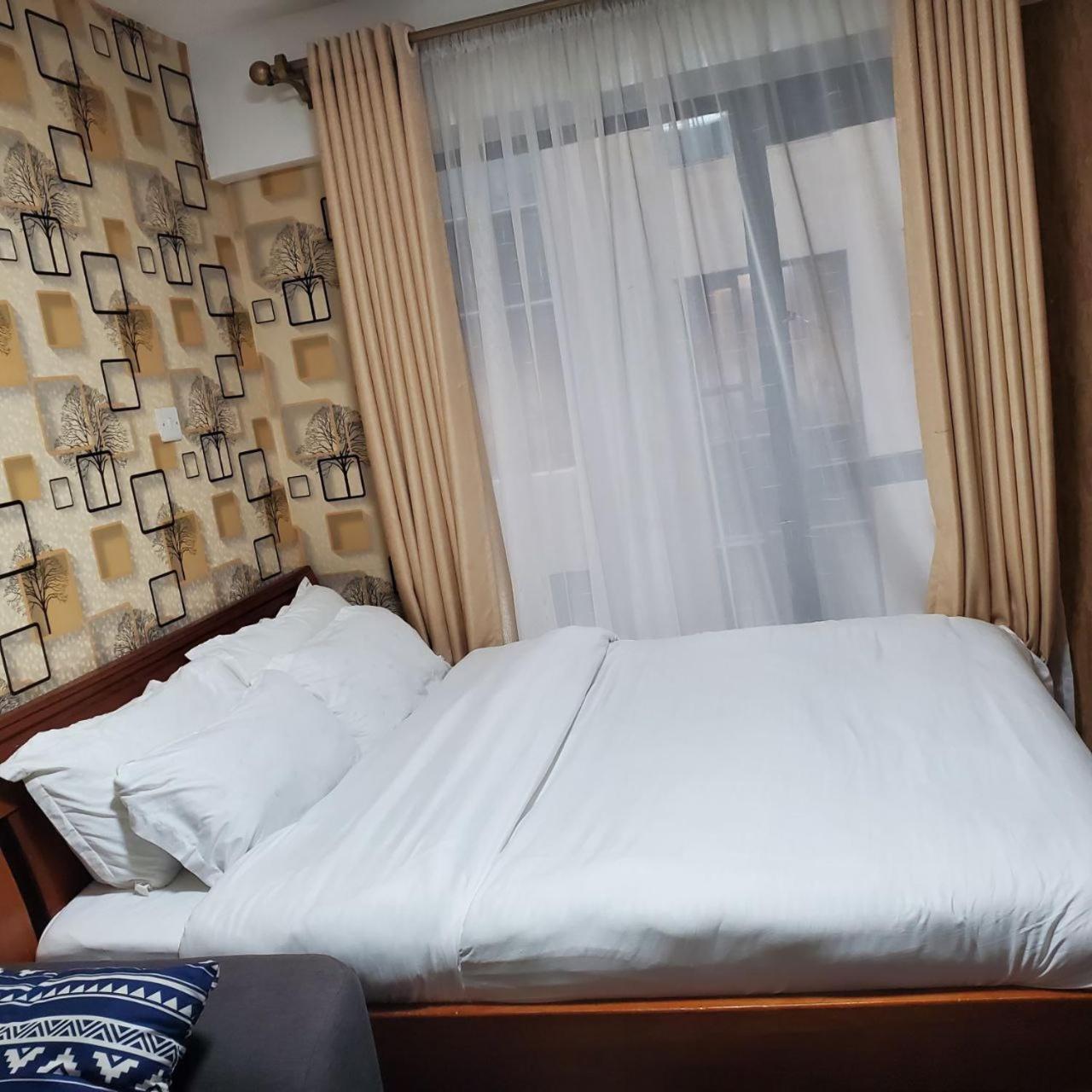 Apartamento Lovely & Cozy Compact Studio Near Airport With Rooftop View Nairobi Exterior foto